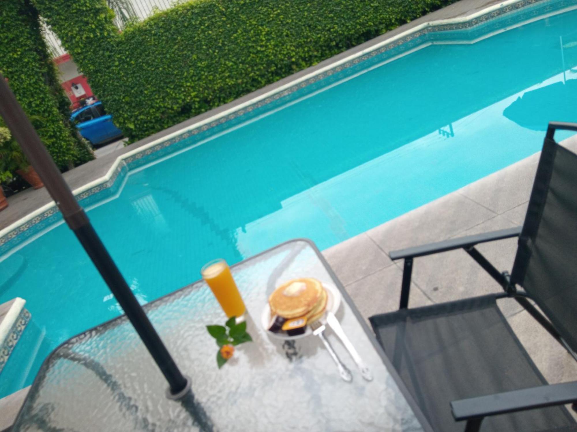 Hotel Parador Del Rey Temixco Kültér fotó