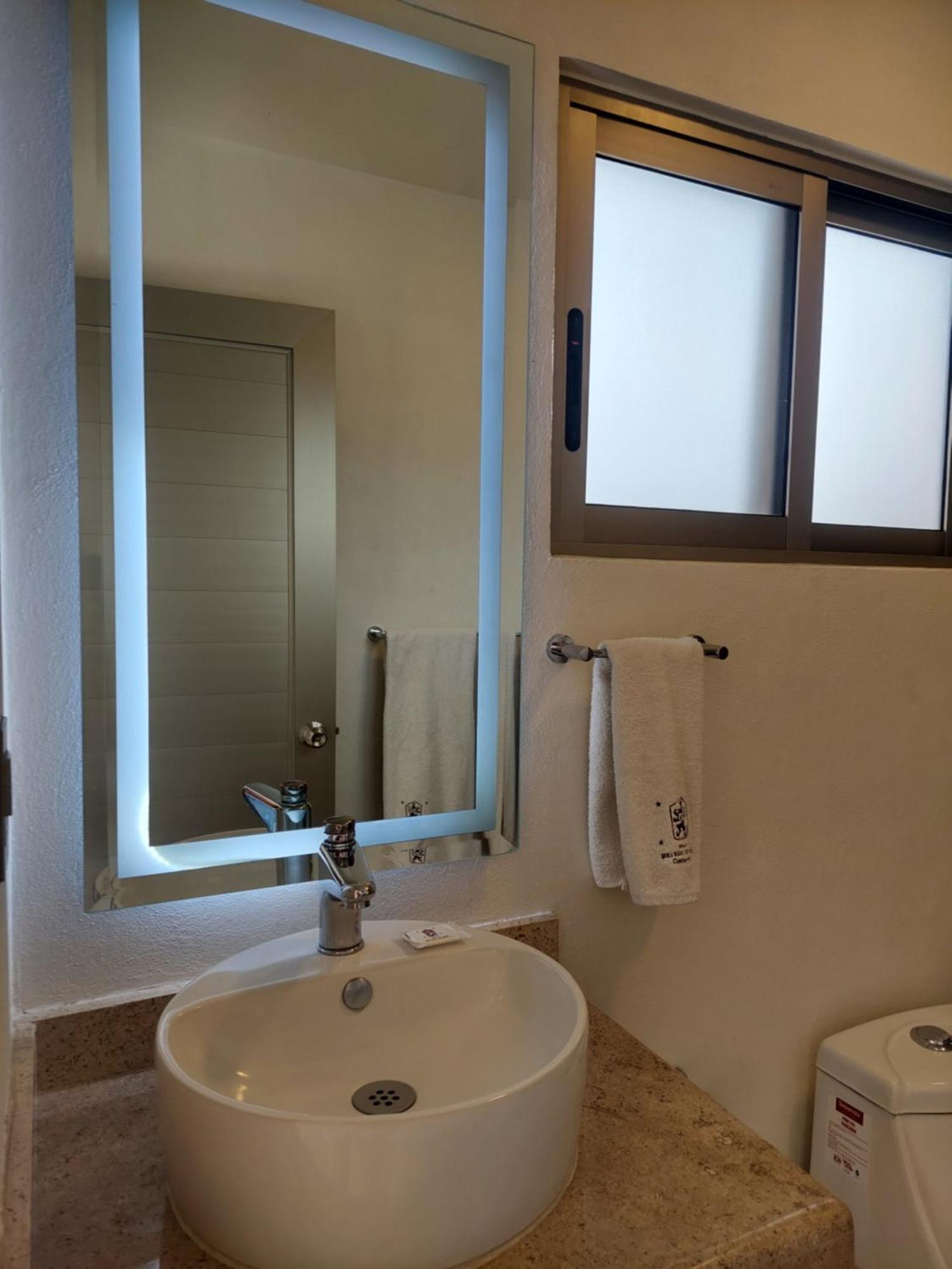 Hotel Parador Del Rey Temixco Kültér fotó